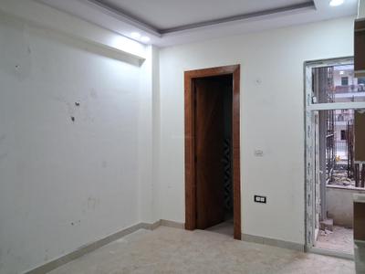 Bedroom Image of 1650 Sq.ft 3.5 BHK Apartment / Flat for sale in DM Infra, Sector 104 Noida for Rs. 7500000
