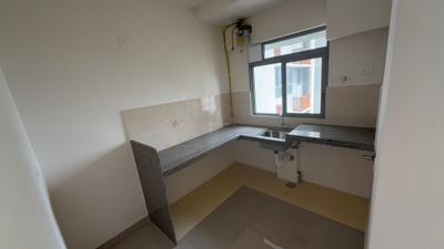 Kitchen Image of 697 Sq.ft 2 BHK Apartment / Flat for rent in Piramal Vaikunth Cluster 3 T1, Thane West Thane for Rs. 38000