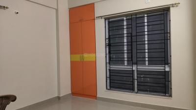 Bedroom Image of 1200 Sq.ft 3 BHK Apartment / Flat for rent in Chinar Park Kolkata for Rs. 25000