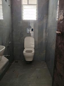 Common Bathroom Image of 1100 Sq.ft 2 BHK Apartment / Flat for sale in Haware Splendor, Kharghar Navi Mumbai for Rs. 14500000