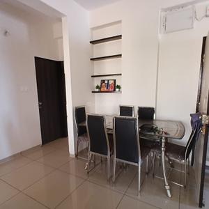 Hall Image of 727 Sq.ft 3 BHK Apartment / Flat for rent in Nirmaan One, New Gotri Vadodara for Rs. 22000