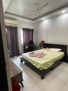 Bedroom Image of 2950 Sq.ft 4 BHK Apartment / Flat for sale in Purvanchal Royal Park, Sector 137 Noida for Rs. 33000000