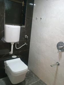 Common Bathroom Image of 1025 Sq.ft 2 BHK Apartment / Flat for rent in Runwal Gardens City Cluster 6 Tower 6 To 9, Dombivli East Thane for Rs. 18000