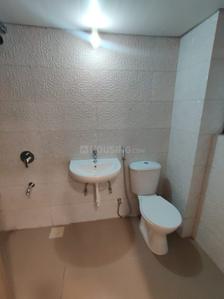 Bathroom Image of 1010 Sq.ft 2 BHK Apartment / Flat for sale in Kumar Pebble Park, Hadapsar Pune for Rs. 6000000