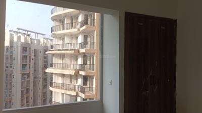 Balcony Image of 1700 Sq.ft 3 BHK Apartment / Flat for sale in Amrapali Heartbeat City IV, Sector 107 Noida for Rs. 19085000