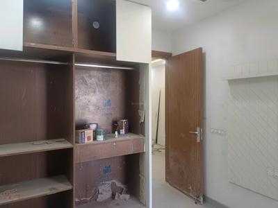 Bedroom Image of 800 Sq.ft 2 BHK Builder Floor for sale in Rohini Sector 28 New Delhi for Rs. 7200000