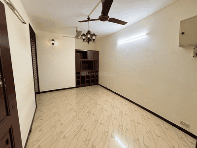 Living Room Image of 805 Sq.ft 2 BHK Apartment / Flat for sale in Anna Nagar West Chennai for Rs. 12500000
