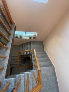 Balcony Image of 1000 Sq.ft 2 BHK Independent House for rent in Gumaniwala Rishikesh for Rs. 13500
