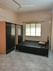 Bedroom Image of 1020 Sq.ft 2 BHK Apartment / Flat for rent in Camp Pune for Rs. 40000