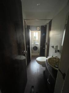 Bathroom Image of 840 Sq.ft 2 BHK Apartment / Flat for rent in Nahar Jonquille and Jamaica, Powai Mumbai for Rs. 87000