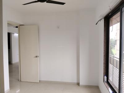 Bedroom Image of 816 Sq.ft 3 BHK Apartment / Flat for rent in Dev Parijat, Vaishno Devi Circle Ahmedabad for Rs. 22000