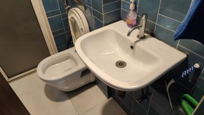 Bathroom Image of 613 Sq.ft 1 BHK Apartment / Flat for sale in Lodha Amara, Kolshet Thane for Rs. 8000000