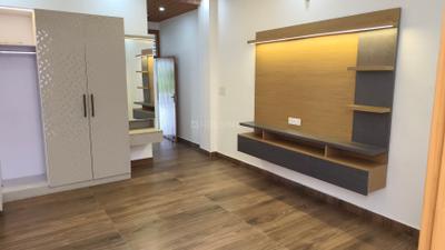 Bedroom Image of 3000 Sq.ft 4 BHK Duplex for sale in Modipuram Meerut for Rs. 15555550