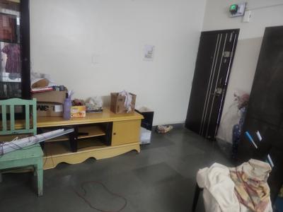 Living Room Image of 700 Sq.ft 1 BHK Apartment / Flat for rent in Erandwane Pune for Rs. 25000