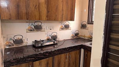Kitchen Image of 600 Sq.ft 1 BHK Independent House for rent in Patel Nagar New Delhi for Rs. 18300