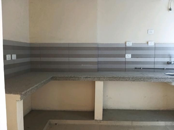 Paras Dews Main Image 1