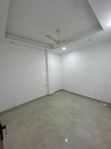 Bedroom Image of 850 Sq.ft 2 BHK Builder Floor for rent in Vivek Vihar New Delhi for Rs. 28000
