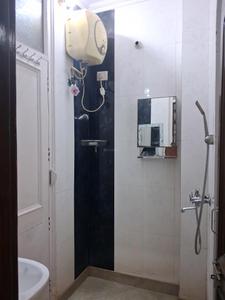 Common Bathroom Image of 1125 Sq.ft 3 BHK Builder Floor for sale in Paschim Vihar New Delhi for Rs. 18500000