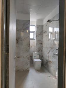 Common Bathroom Image of 950 Sq.ft 2 BHK Builder Floor for sale in Lal Kuan Ghaziabad for Rs. 4865000