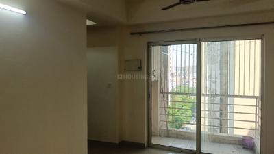 Living Room Image of 959 Sq.ft 2 BHK Apartment / Flat for rent in Paras Tierea, Sector 137 Noida for Rs. 22000