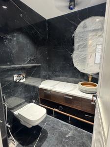 Bathroom Image of 5500 Sq.ft 4 BHK Builder Floor for sale in New Friends Colony New Delhi for Rs. 130000000