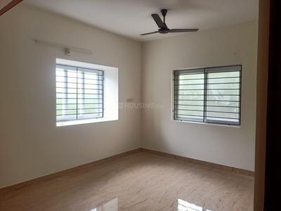 Bedroom Image of 1200 Sq.ft 3 BHK Apartment / Flat for rent in Mandaveli Chennai for Rs. 55000