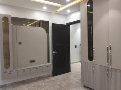 Bedroom Image of 1800 Sq.ft 3 BHK Builder Floor for sale in Vikaspuri New Delhi for Rs. 34000000