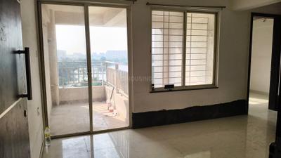Living Room Image of 850 Sq.ft 2 BHK Apartment / Flat for sale in Majestique Oasis, Wagholi Pune for Rs. 5000000