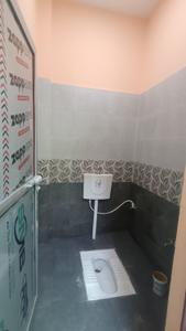 Bathroom Image of 1000 Sq.ft 2 BHK Independent House for rent in Kursi Road Lucknow for Rs. 11000