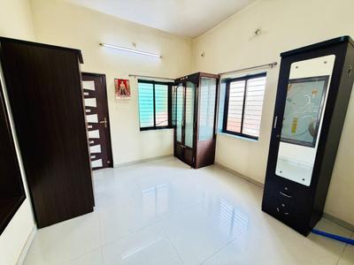 Bedroom Image of 1350 Sq.ft 1.5 BHK Independent House for rent in Satellite Ahmedabad for Rs. 25500