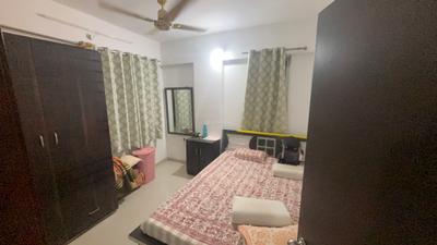 Bedroom Image of 480 Sq.ft 2 BHK Apartment / Flat for rent in Kamdhenu The Regent Park, Charholi Budruk Pune for Rs. 13000