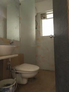 Bathroom Image of 1100 Sq.ft 3 BHK Apartment / Flat for rent in Vile Parle East Mumbai for Rs. 105000