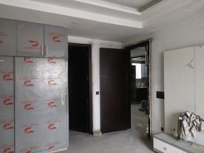 Bedroom Image of 1800 Sq.ft 3 BHK Builder Floor for sale in Paschim Vihar New Delhi for Rs. 29000000