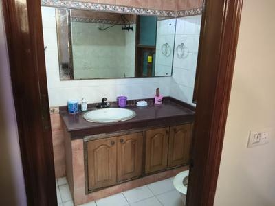 Image of 2200 Sq.ft 3 BHK Builder Floor for rent in Sector 41, Noida for Rs. 41000