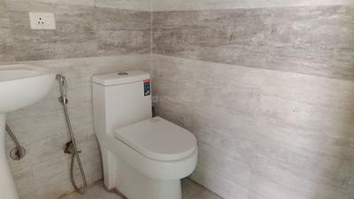 Image of 945 Sq.ft 2 BHK Apartment / Flat for rent in Gaurs Siddhartham, Siddharth Vihar, Ghaziabad for Rs. 22000