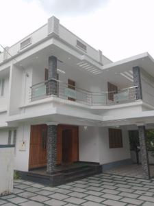Image of 2000 Sq.ft 4 BHK Independent House for sale in Kuttanellur, Thrissur for Rs. 8400000