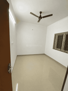 Image of 1020 Sq.ft 3 BHK Apartment / Flat for rent in Korattur, Chennai for Rs. 25500