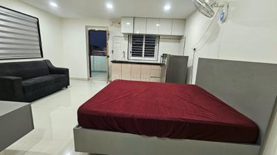 Bedroom Image of 500 Sq.ft 1 RK Apartment / Flat for rent in Madhapur Hyderabad for Rs. 29000