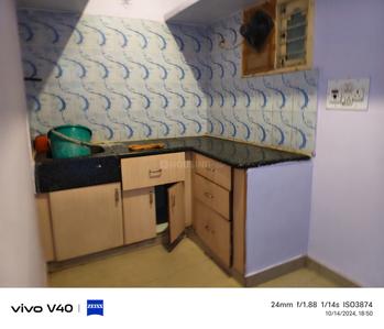 Kitchen Image of 550 Sq.ft 1 BHK Builder Floor for rent in Halasuru Bengaluru for Rs. 18000