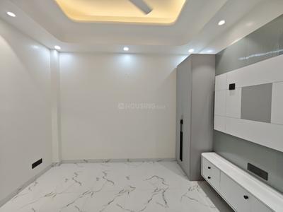Bedroom Image of 700 Sq.ft 1 BHK Builder Floor for rent in Sector 122 Noida for Rs. 27000