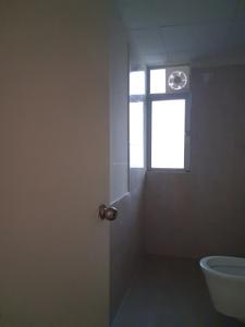 Bedroom Four Image of 2000 Sq.ft 4 BHK Apartment / Flat for sale in Jaypee Kosmos, Sector 134 Noida for Rs. 21500000