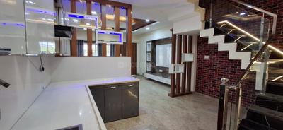 Balcony Image of 1500 Sq.ft 3 BHK Independent House for rent in Mahalakshmi Nagar Indore for Rs. 25000
