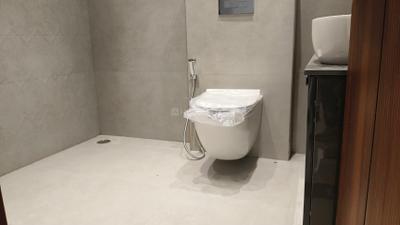 Image of 2200 Sq.ft 4 BHK Apartment / Flat for sale in CGHS Shakti Apartments, Sector 5 Dwarka, New Delhi for Rs. 38500000