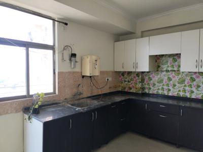 Kitchen Image of 996 Sq.ft 2 BHK Apartment / Flat for rent in Amrapali Pan Oasis, Sector 70 Noida for Rs. 30500