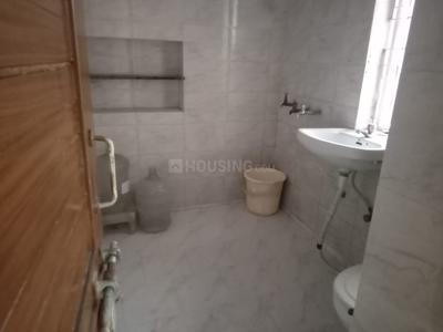 Bathroom Image of 1100 Sq.ft 3 BHK Apartment / Flat for sale in DDA Flats Munirka, Munirka New Delhi for Rs. 26500000