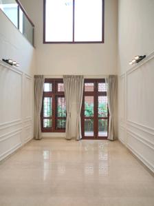 Dining Area Image of 5150 Sq.ft 5 BHK Apartment / Flat for rent in Nambiar Bellezea, Sarjapur Bengaluru for Rs. 300000