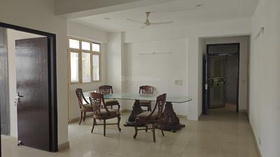 Living Room Image of 1500 Sq.ft 3 BHK Apartment / Flat for sale in Crossings GH7 Crossings Republik, Crossings Republik Ghaziabad for Rs. 11400000