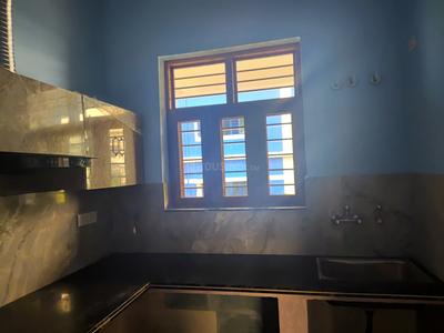 Kitchen Image of 650 Sq.ft 2 BHK Independent House for rent in Polio Nathuwala Dehradun for Rs. 15500