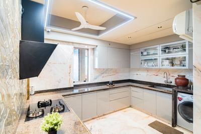 Kitchen Image of 2258 Sq.ft 4 BHK Apartment / Flat for sale in Oberoi Esquire, Goregaon East Mumbai for Rs. 149500000