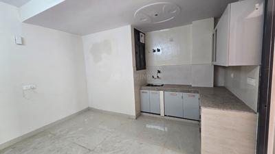 Kitchen Image of 450 Sq.ft 1 RK Apartment / Flat for rent in Sector 110 Gurgaon for Rs. 15000